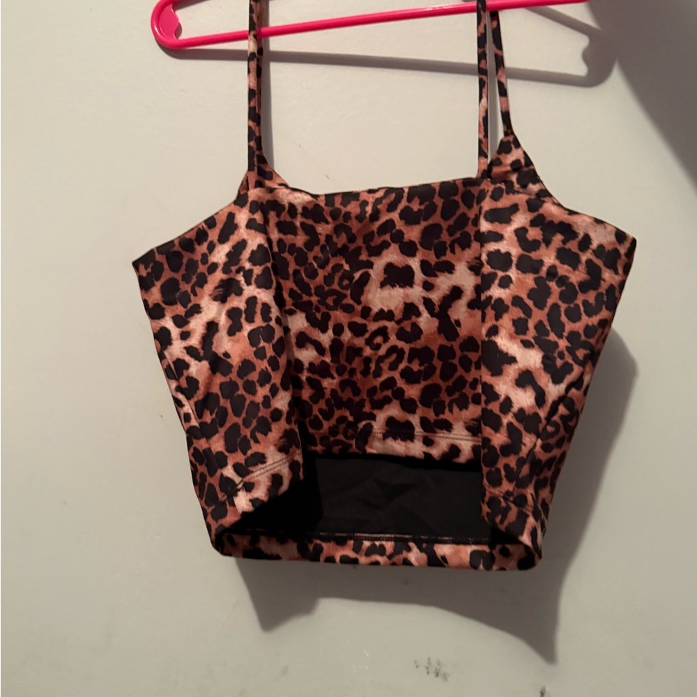 SHEIN Leopard Print Crop Top
